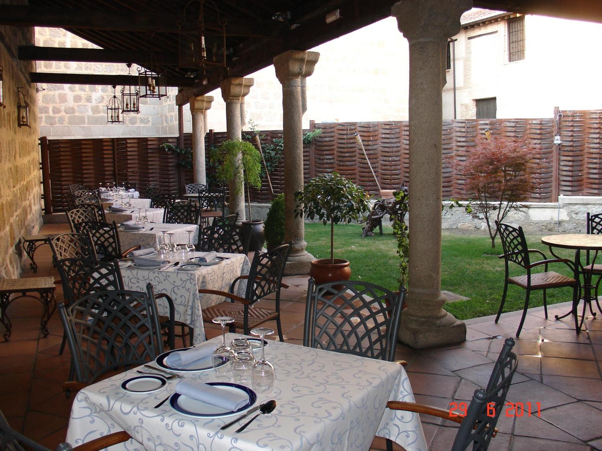 Ávila Hotel Las Cancelas מראה חיצוני תמונה